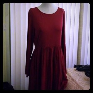 Red long sleeve mid knee stretch fit dress